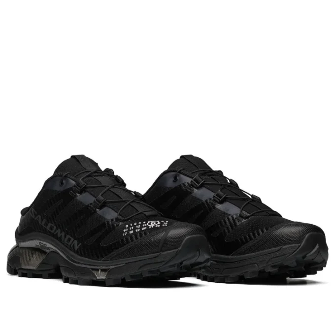 SALOMON x Maison Margiela XT-4 Mule „Black“ SALOMON x Maison Margiela XT-4 Mule „Black“