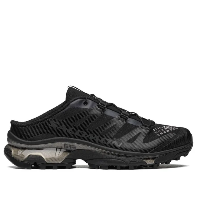 SALOMON x Maison Margiela XT-4 Mule „Black“ SALOMON x Maison Margiela XT-4 Mule „Black“