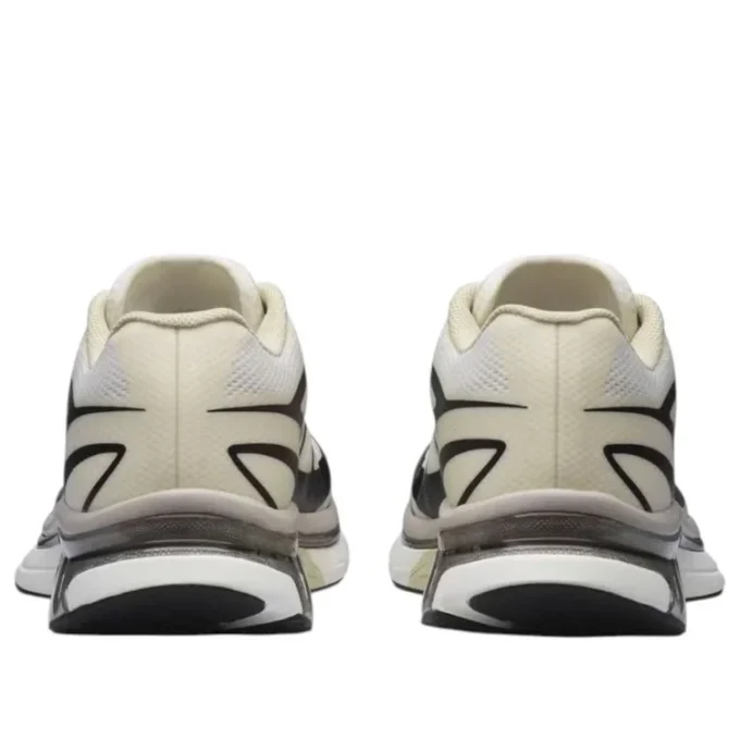 SALOMON x Margiela XT-MM6 „Vanilla Ice Black“