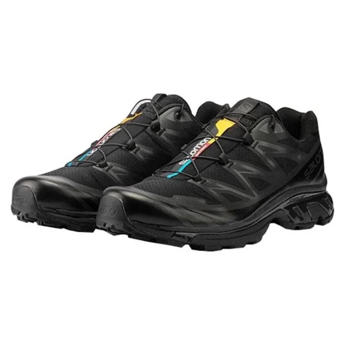 Salomon XT-6 „Triple Black“