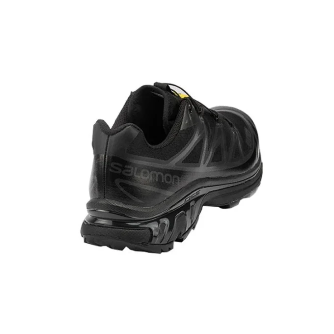 Salomon XT-6 „Triple Black“