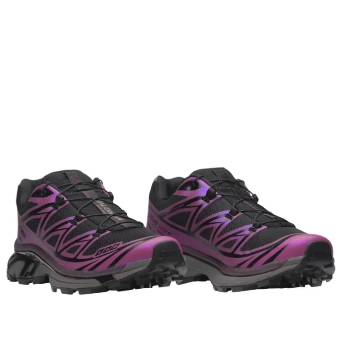 XT-6 Iridesent „Black Hollyhock Plum Perfect“