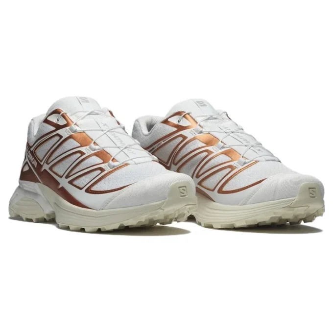 XT-PATHWAY Metallic Sneakers „White Ftw Copper Almond Milk“