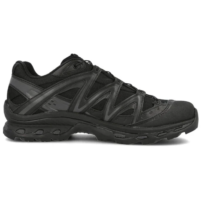 XT-QUEST Advanced Trail „Black“ XT-QUEST Advanced Trail „Black“