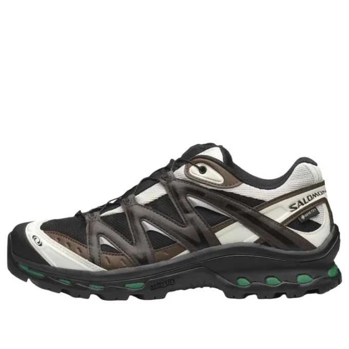 XT-QUEST Gore-Tex „Black Delicioso“